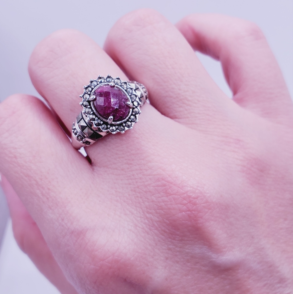Silver Ruby Ring - Picture 4 of 8